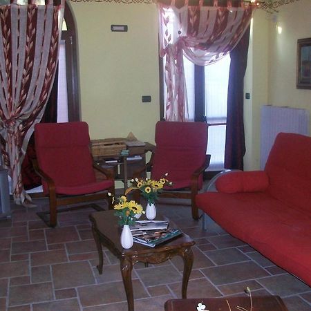 Tra... Monti E Vigne Bed & Breakfast ลามอร์รา ภายนอก รูปภาพ