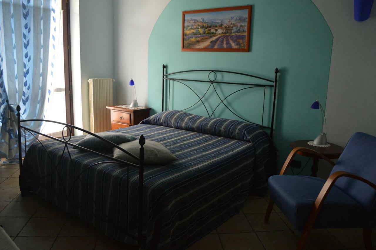 Tra... Monti E Vigne Bed & Breakfast ลามอร์รา ภายนอก รูปภาพ